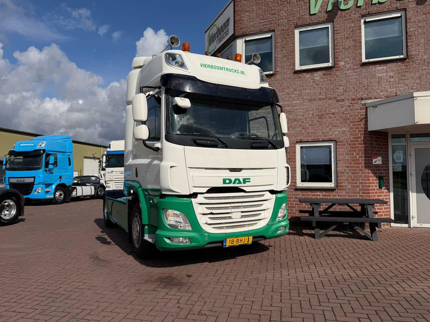 DAF CF 440 CF440 4X2 SPACECAB / RETARDER / EURO6 / N