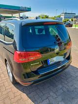 Volkswagen Sharan 2.0 TDI DSG 130kW BMotion Tech Highli... - Volkswagen Sharan in Bonn