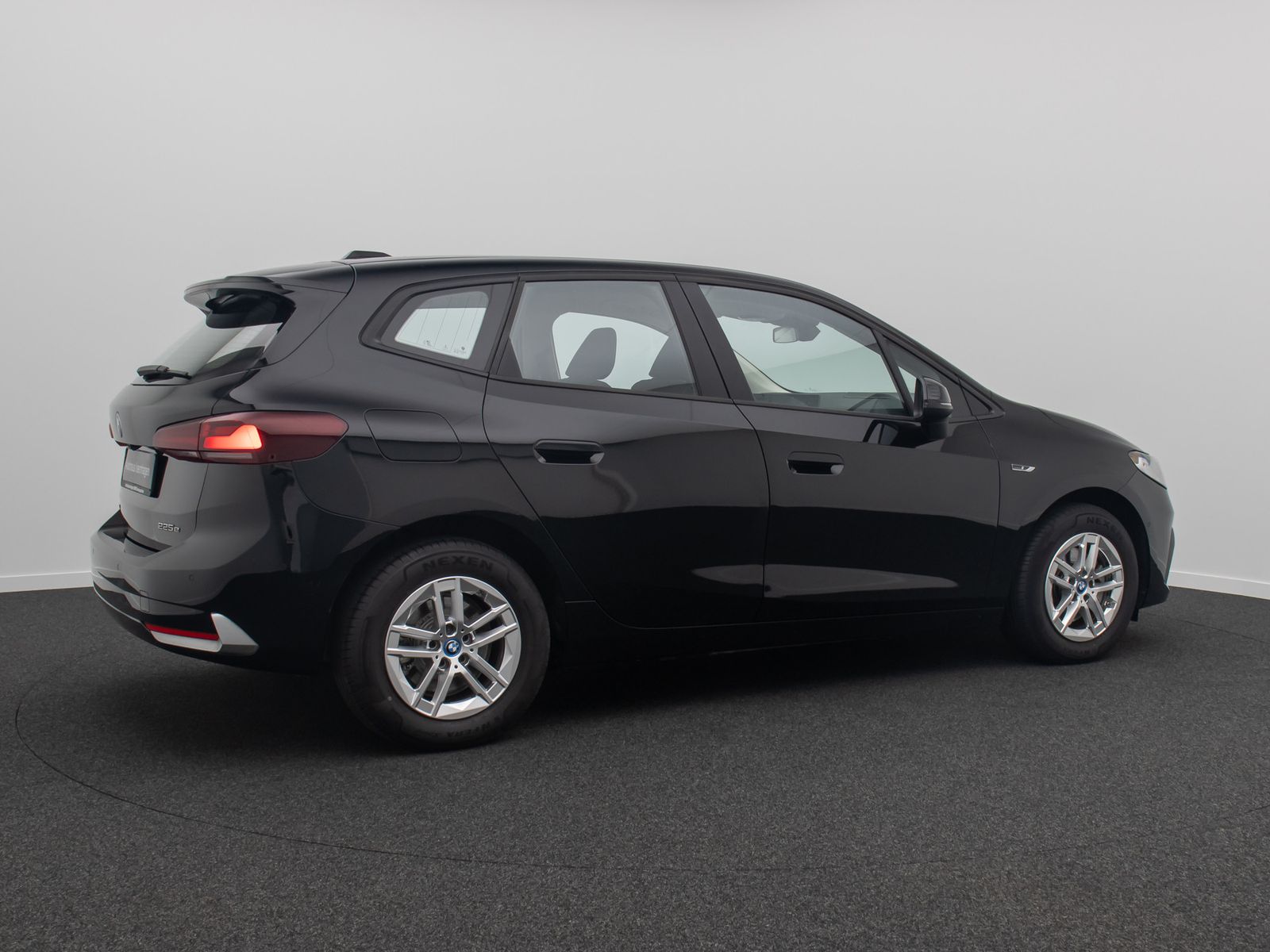 Fahrzeugabbildung BMW 225 Active Tourer DAB ParkAs DriveAss Kamera