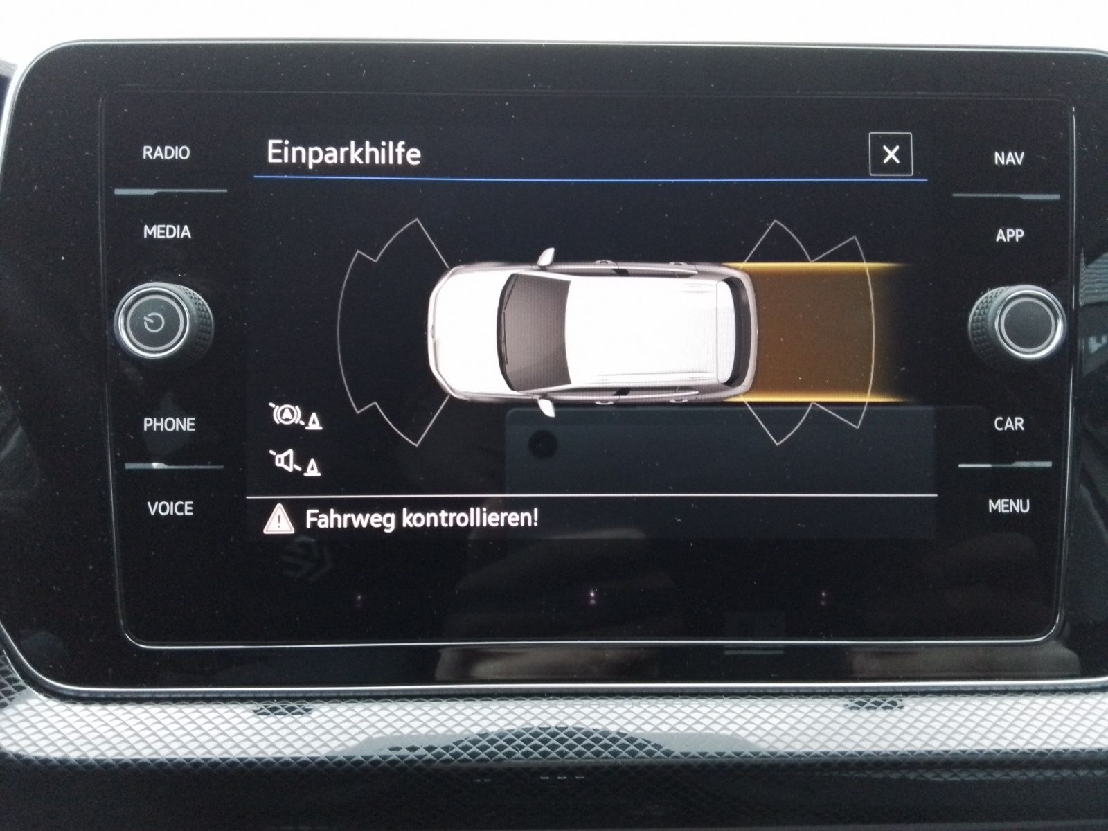 Fahrzeugabbildung Volkswagen T-Cross TSI Style DSG MATRIX AID NAVI PDC SHZ