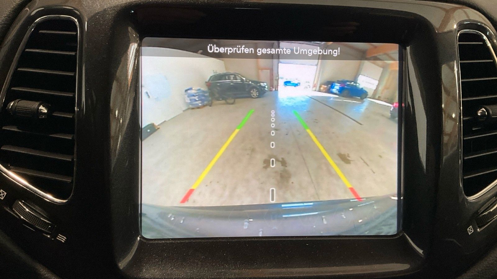 Fahrzeugabbildung Jeep Compass 1.3 T-GDI HYBRID 4X4 SPORT NAVI/SH/LEDER