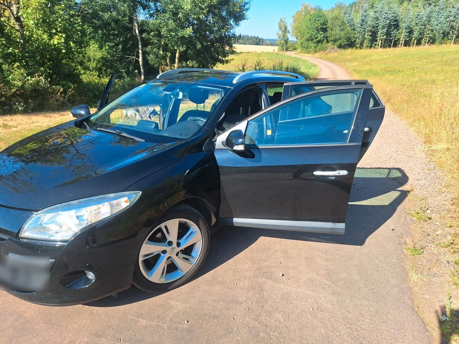 Renault Megane 2011 — photo 5