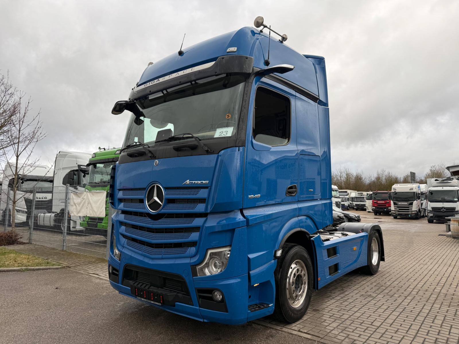 Mercedes-Benz Actros 1848 LS /Retarder/GigaSpace/Alu/2xTank