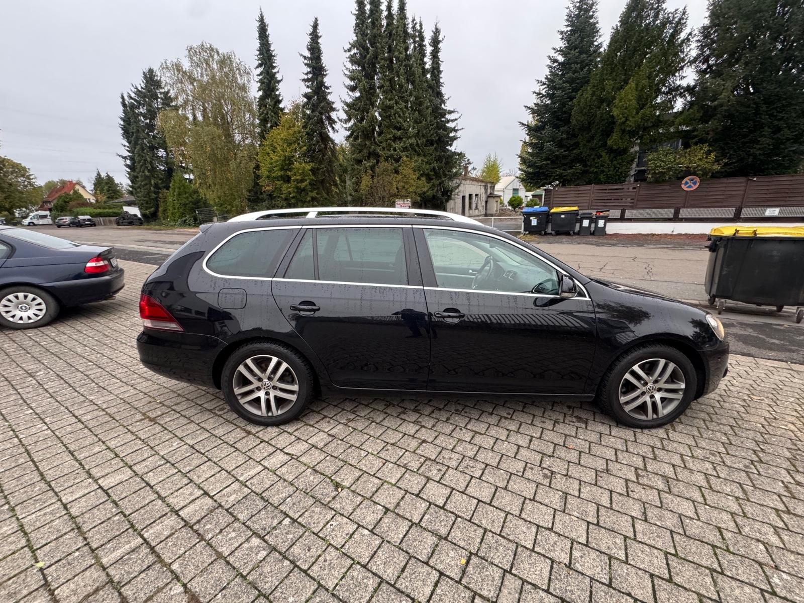 Volkswagen Golf 2010 — engine 1.390 cm³, 160 HP (118kW)