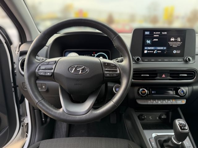 Fahrzeugabbildung Hyundai KONA 2WD 1.0 T-GDI +CARPLAY+KLIMA+SHZ+RFK+DAB+TE