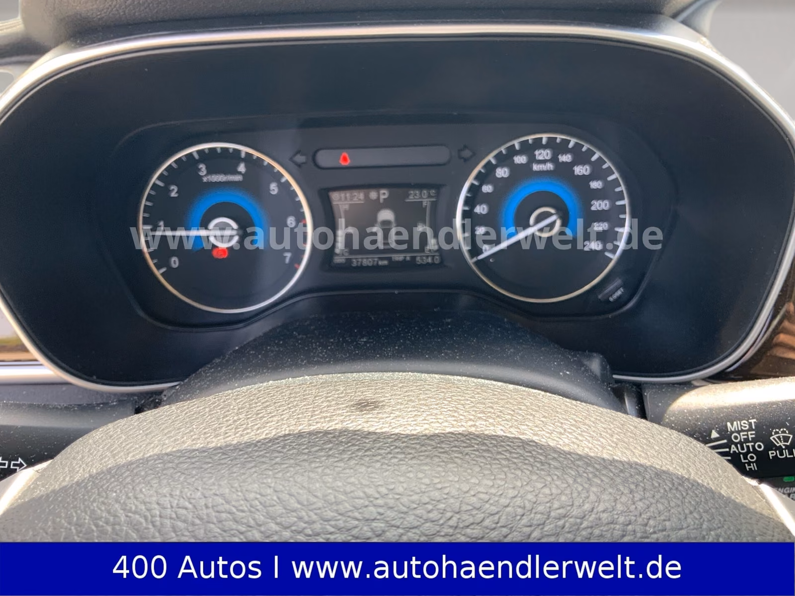 DFSK Glory 580 7-Sitze Leder Automatik