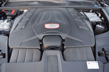 Porsche Cayenne - 3