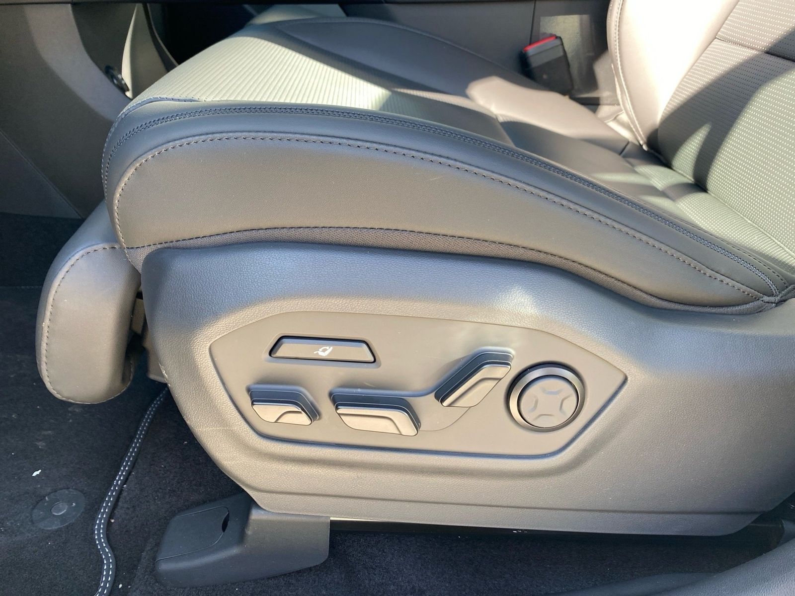Hyundai Santa Fe – Bild 15
