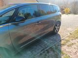 Renault Grand Espace - Renault Grand Espace: Von Privat