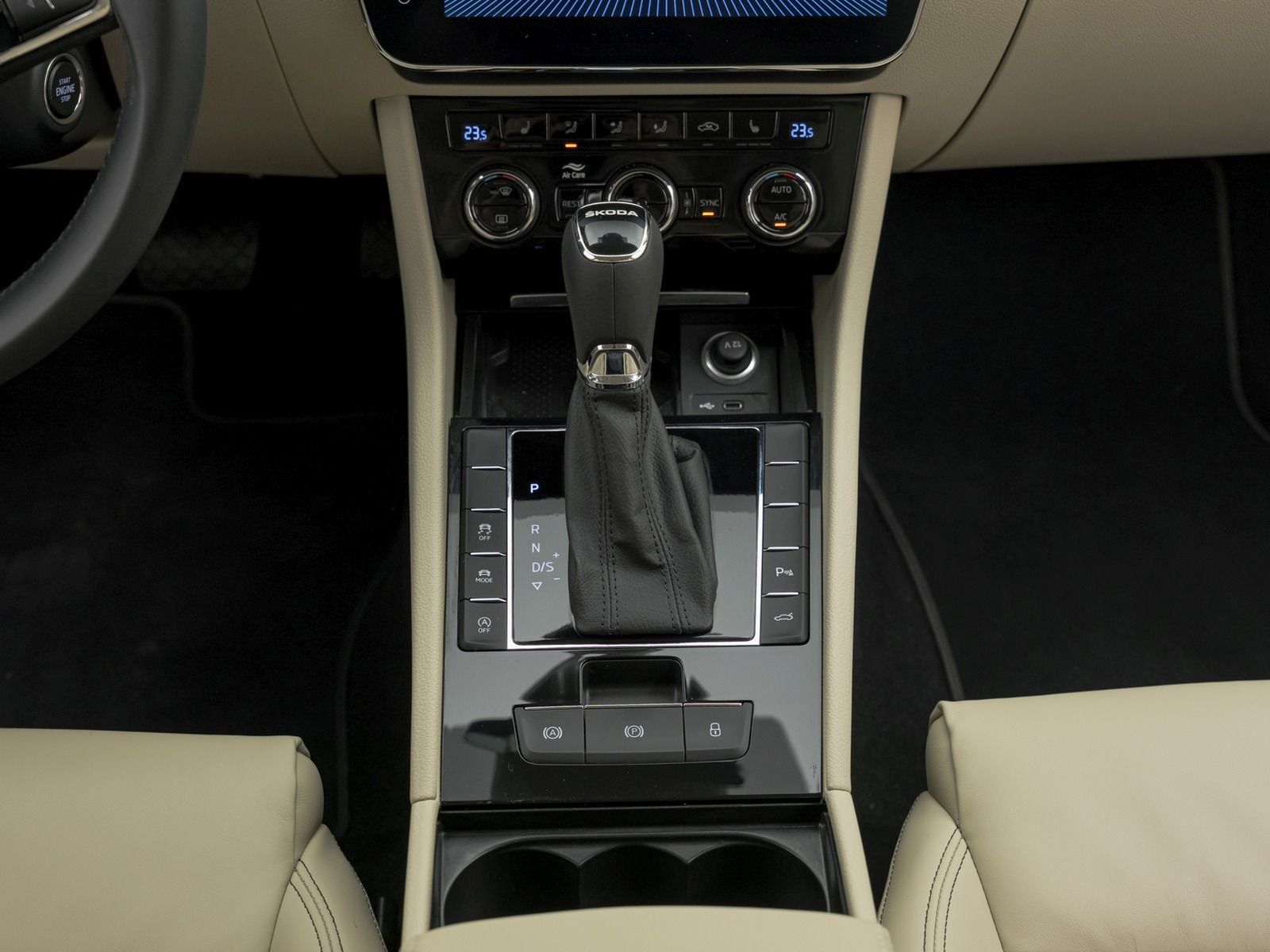 Skoda Superb - Bild 15