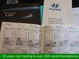 Hyundai i30 *11xService@Hyundai* alloywheel *back~damage - Hyundai: X30