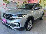 Volkswagen T-Cross 1.0 TSI 110 CV Advanced - Volkswagen T-Cross mit Benzin-Antrieb: Van