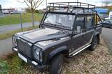 Land Rover Defender 110 Td5 Tomb Raider Crew Cab Original - Land Rover Defender: Crew Cab