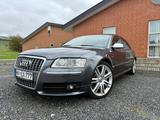 Audi S8 5.2 quattro - graue Audi S8