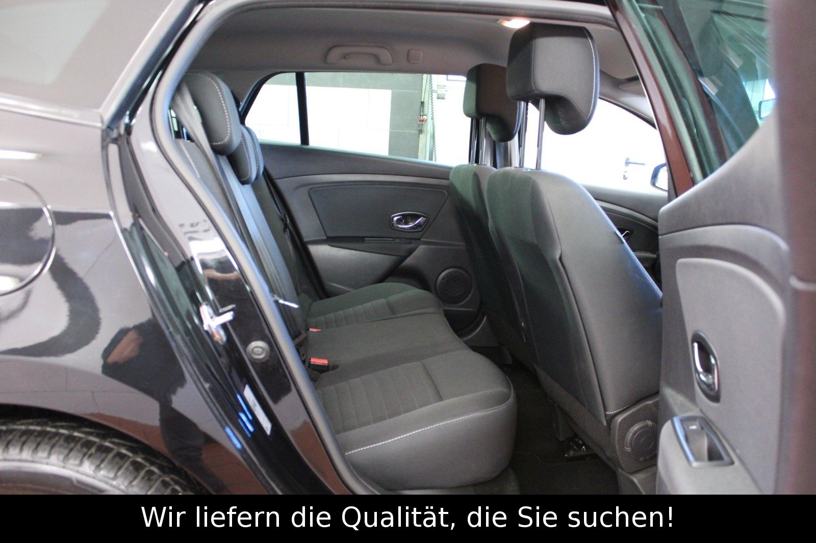 Fahrzeugabbildung Renault Megane Grandtour LIMITED dCi 110 EDC Eco2*AHK*