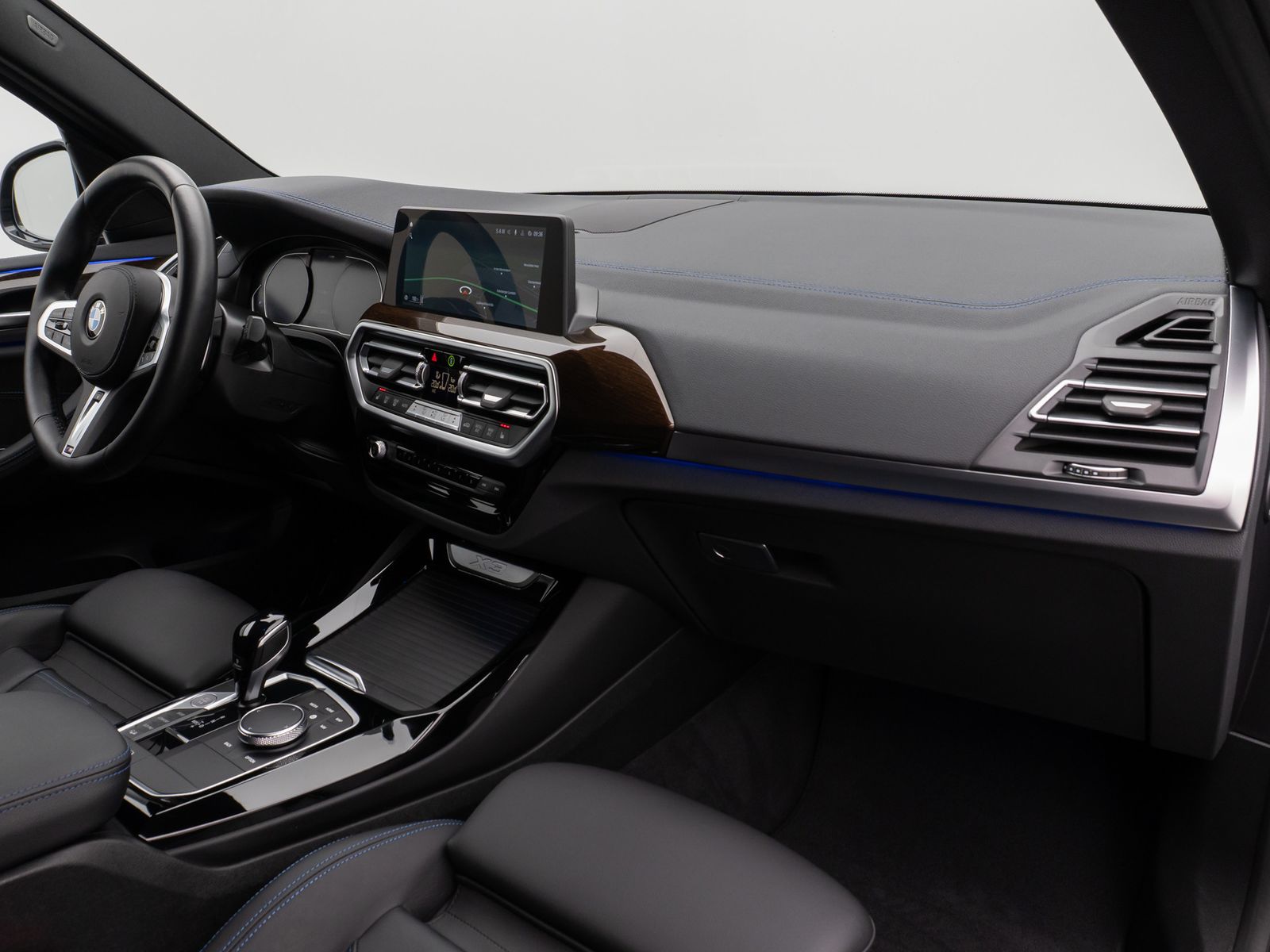 Fahrzeugabbildung BMW X3 xD30d M Sport Kamera DAB HiFi Lenkrhzg 20Zoll