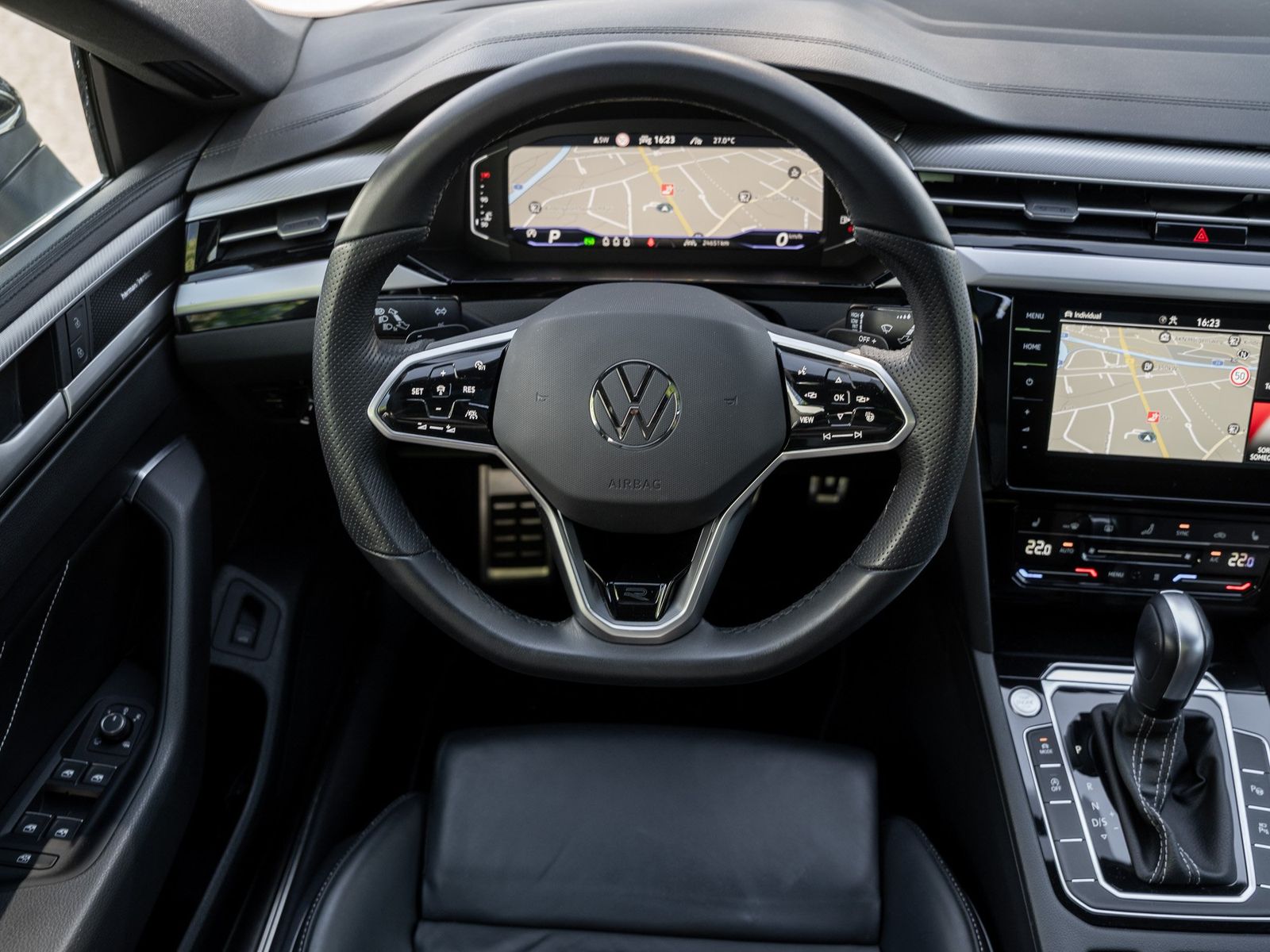 Volkswagen Arteon DCC NaviPro Pano R-Line IQLight AHK Kam foto 12