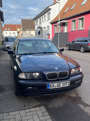 BMW 320i Automatik+ Voll Leder Beige