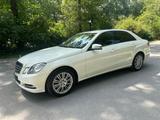 Mercedes-Benz E 350 CGI 4Matic Top Zustand Automatik Xenon - Mercedes-Benz E 350 aus 2012
