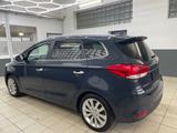 Kia Carens Dream Team - gebrauchte Kia Carens aus dem Jahr 2015