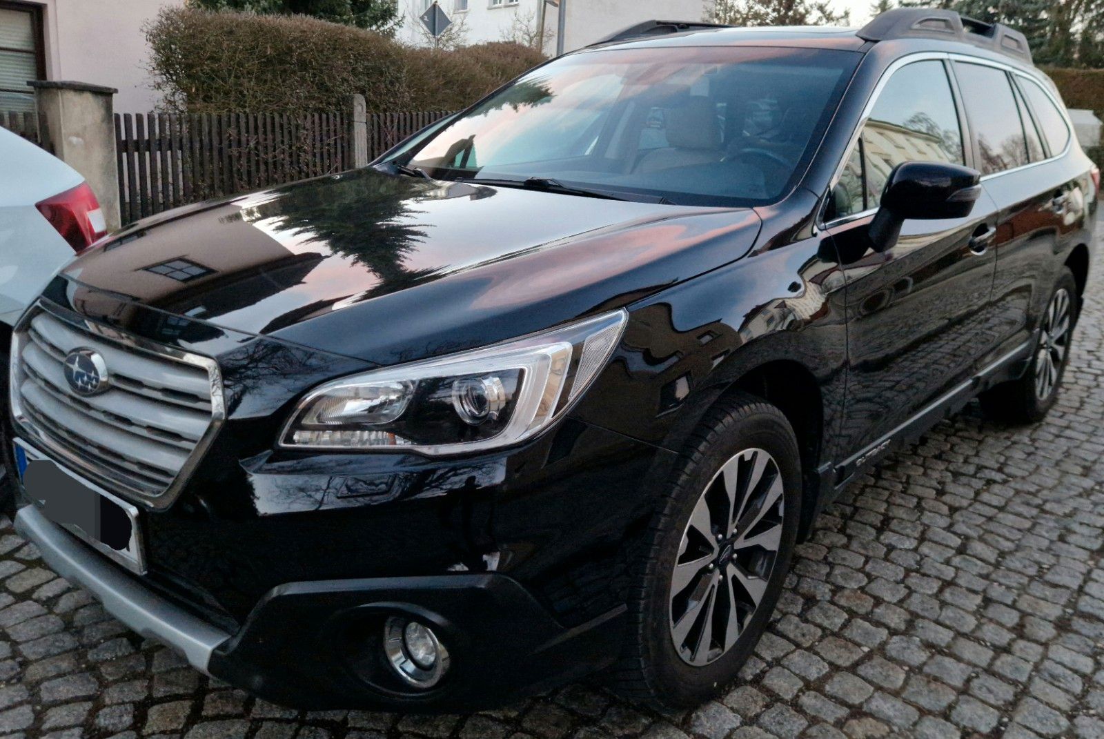 SUBARU OUTBACK