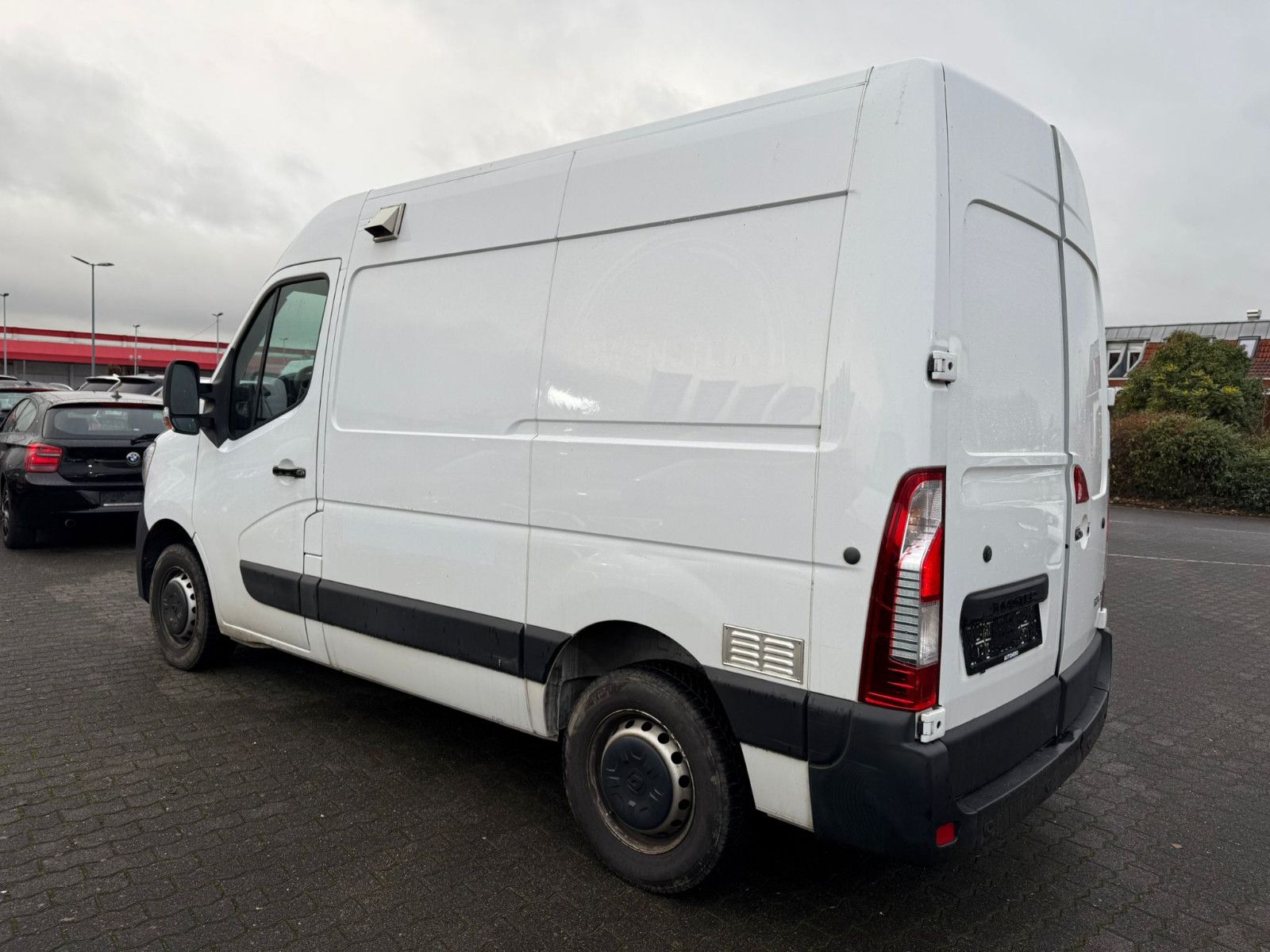 Fahrzeugabbildung Renault Master III KastenL1H2 HKa 3,5t/1.HAND/SCHECKHEFT