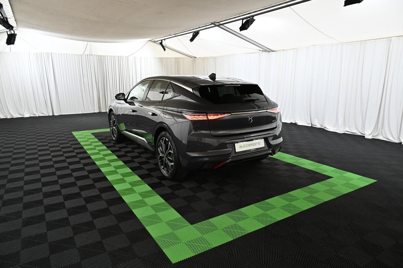 DS Automobiles DS4 1.6 E-Tense 225 Etolie Alcantara UVP 53.000 