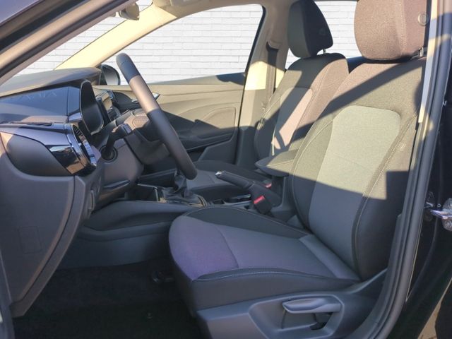 Fahrzeugabbildung SKODA Fabia 1.0 TSI Selection KLIMA LED ALU