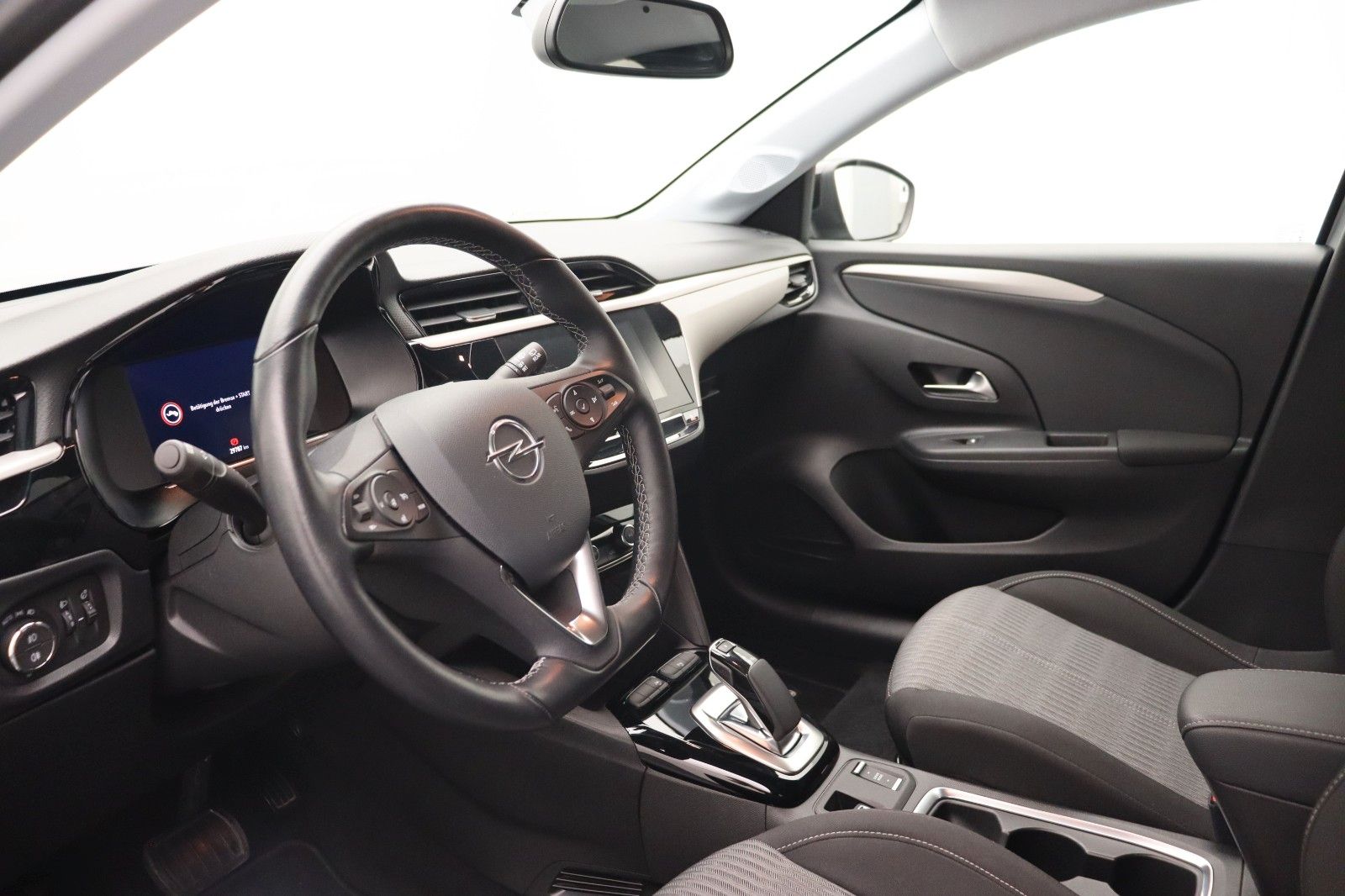 Fahrzeugabbildung Opel Corsa-e F Edition TEMPO SHZ KAMERA 11kW