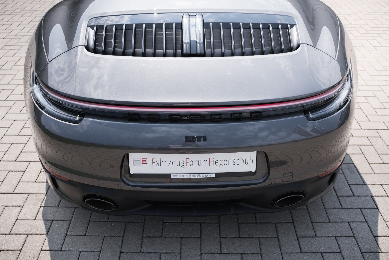 Fahrzeugabbildung Porsche 992/911 Carrera S Cabriolet-Approved-BOSE-Sound