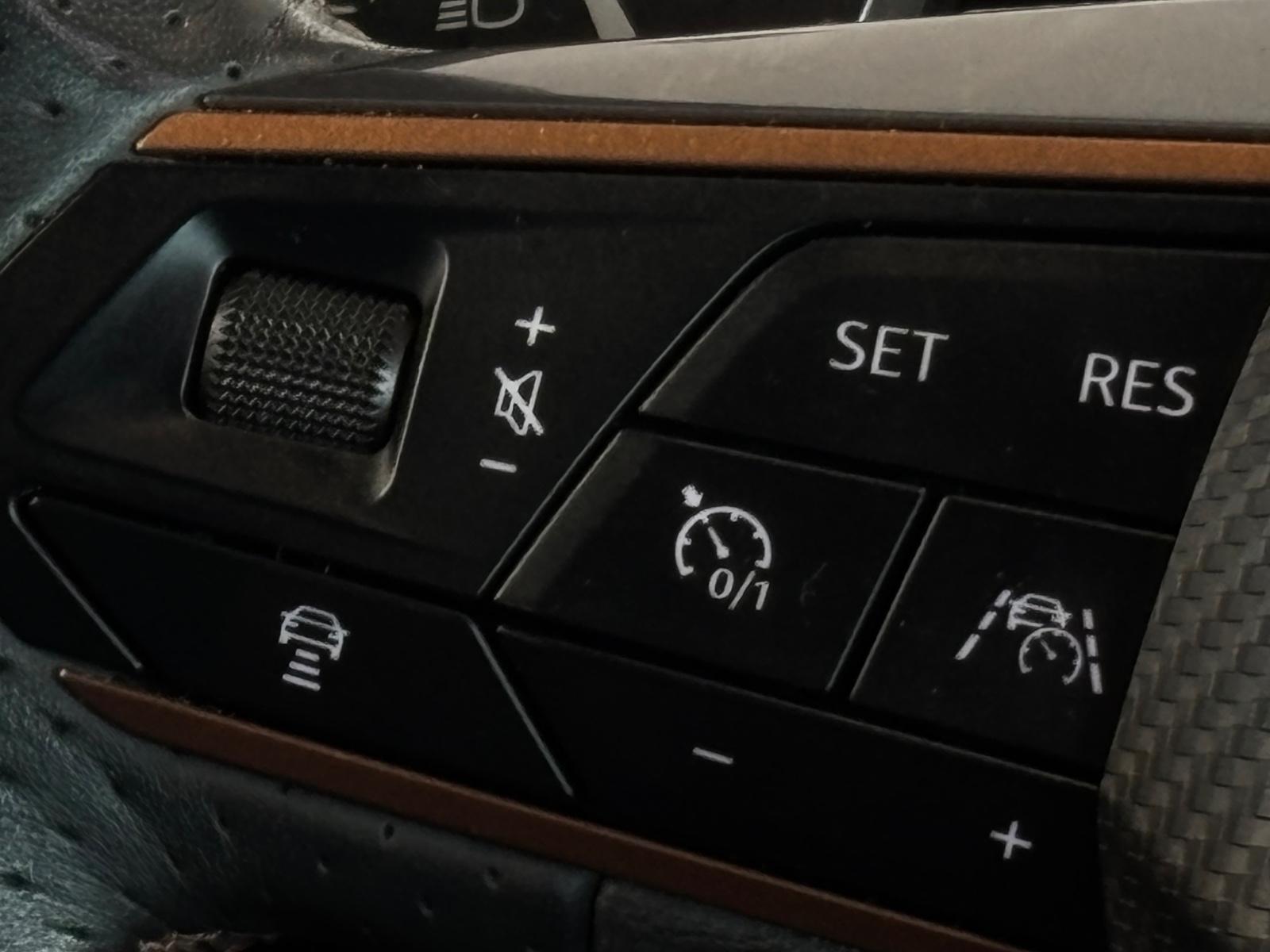 CUPRA FORMENTOR E-HYBRID 204ch - CAMÉRA 360° - ACC - LED - KEYLESS - SIÈGES CHAUFFANTS