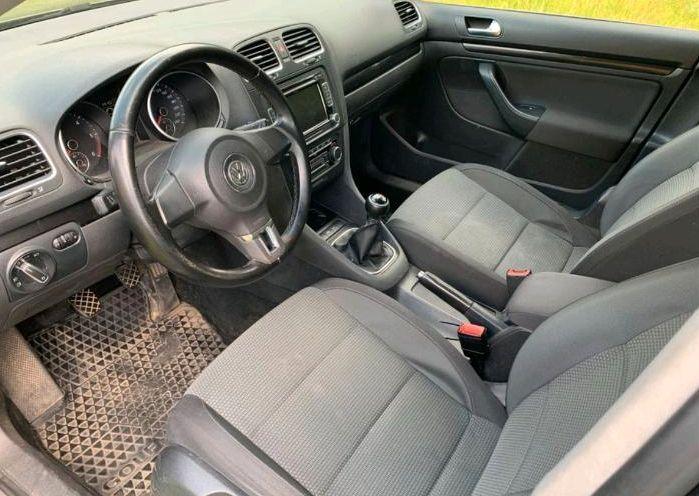 Volkswagen Golf 2011 — engine 140 HP (103kW)