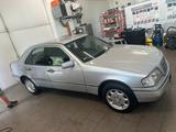 Mercedes-Benz Mercedes w202 c180 - Mercedes-Benz C 180 aus 1994