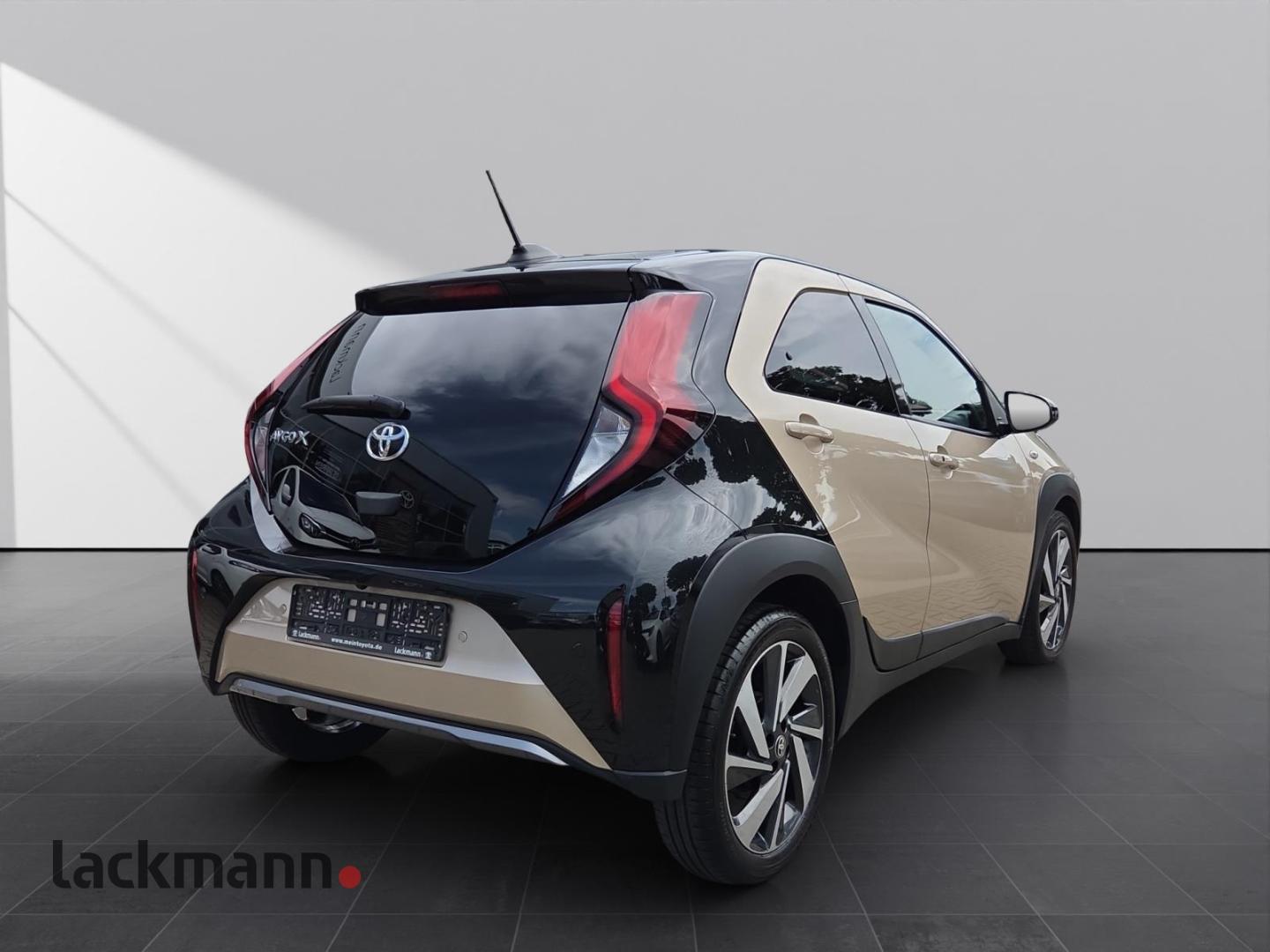 Toyota Aygo X Air Explore*JBL*Faltdach*Sitzhzg.*PDC v+h