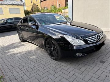 2004 Mercedes-BENZ CLS 照片 2