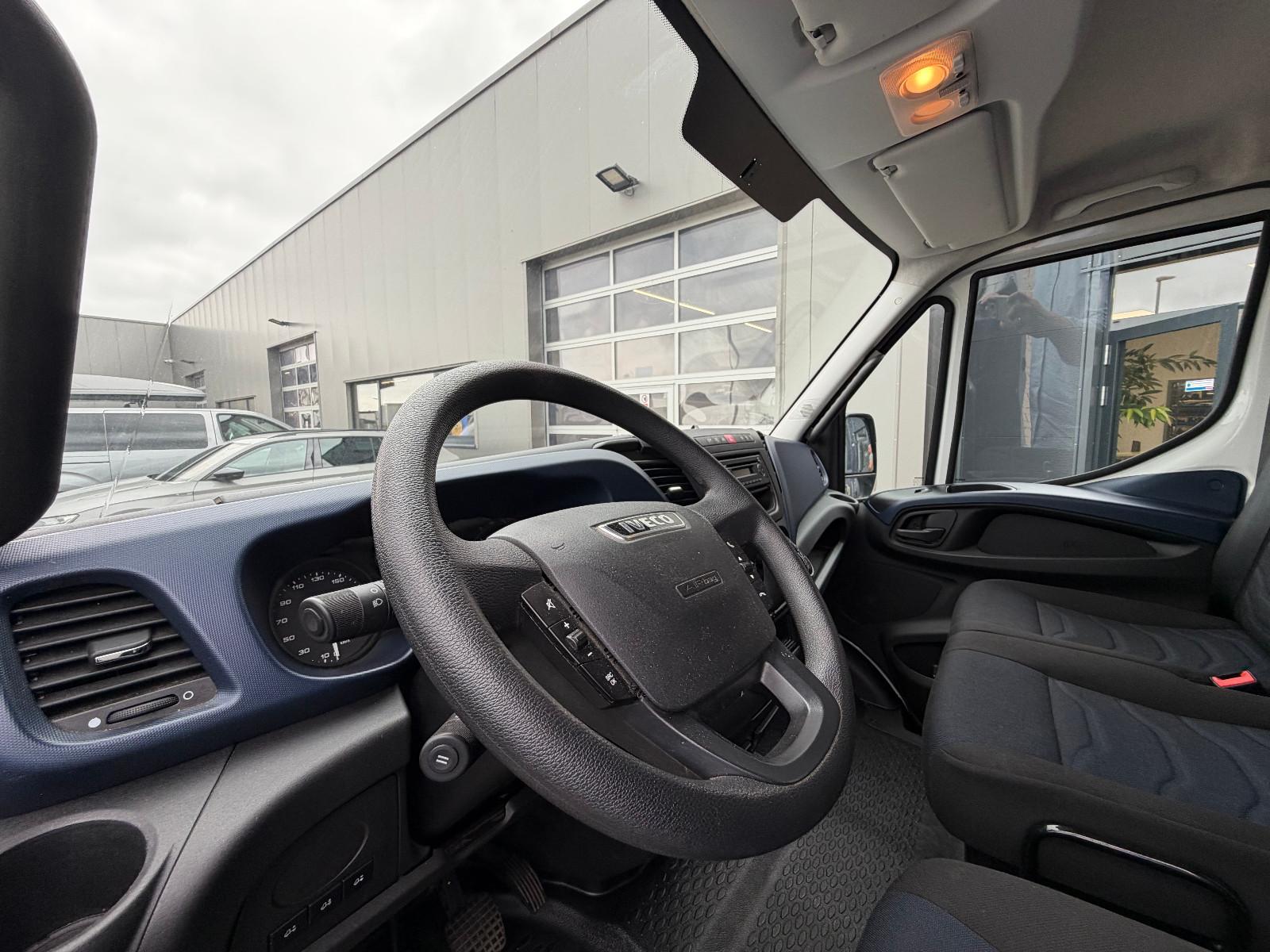 Iveco Daily Kasten HKa 35 S ... V Radstand 3520 L