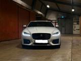 Jaguar XF 30d - gebrauchte Jaguar XF aus dem Jahr 2016