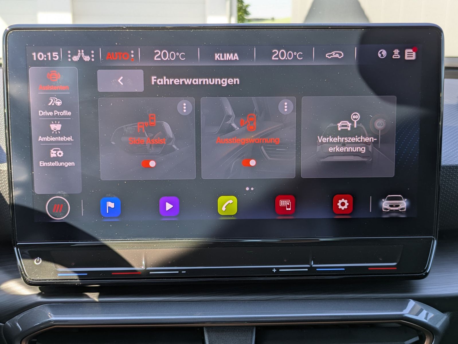 Fahrzeugabbildung CUPRA Leon 1.5 eTSI DSG MATRIX-LED*ACC*APP*KAMERA*18"