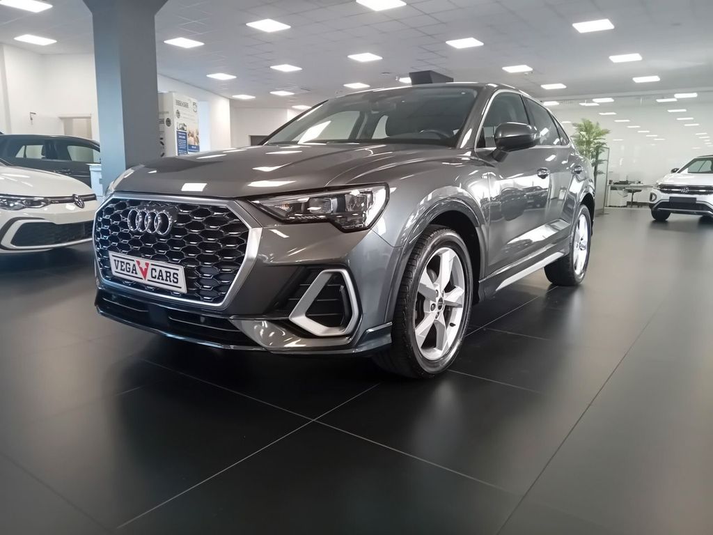 Image of Audi Q3