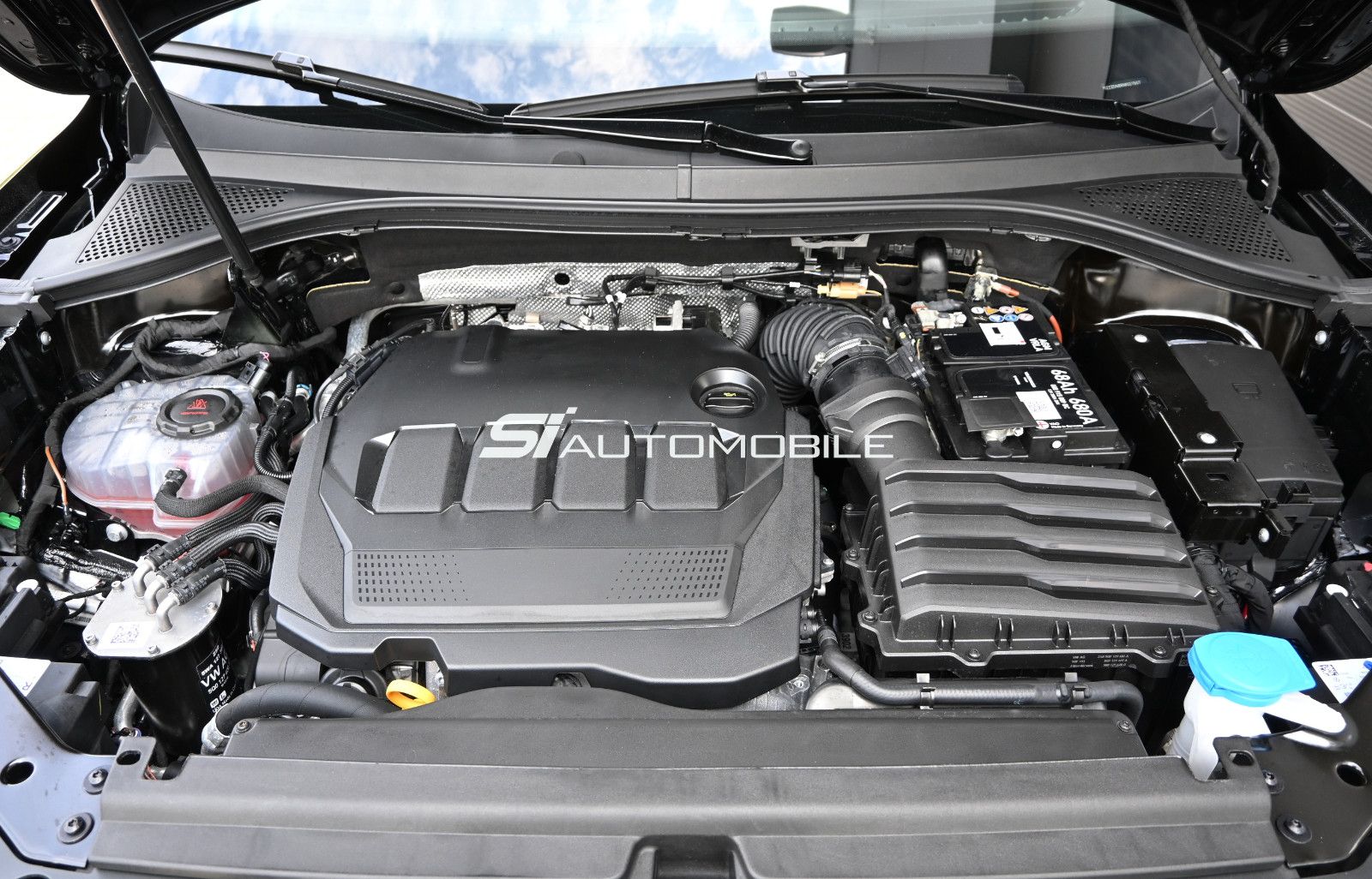 Fahrzeugabbildung Volkswagen Tiguan Allspace 2.0 TDI °ACC°AHK°STANDHEIZ°360°