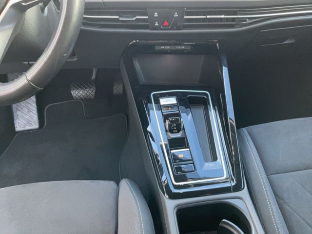 Volkswagen Golf - Bild 8