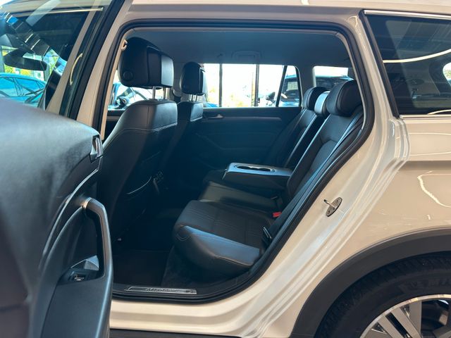 MYAUTOCENTER – Gebraucht- und Jahreswagen mit Werkstattservice in Pfaffenhofen Volkswagen Passat *KEYLESS*MASAGE*360°*ACC*AHK*3-ZONEN*LED*