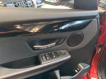 BMW 218 2 Active Tourer *ACC*PDC*NAVI*AHK*LED*Keyles
