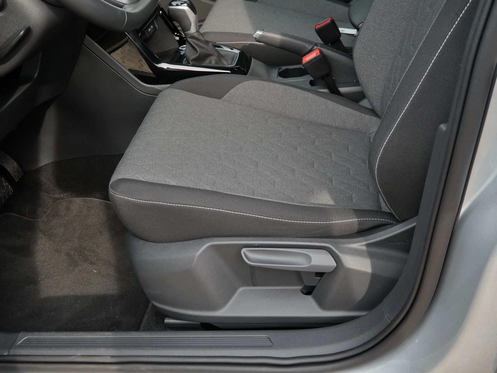 Volkswagen T-Cross - Bild 22