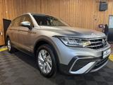Volkswagen Tiguan Allspace 1,5TSI DSG 7-Sitzer*Navi*LED*AHK - VW Tiguan Allspace von 2025