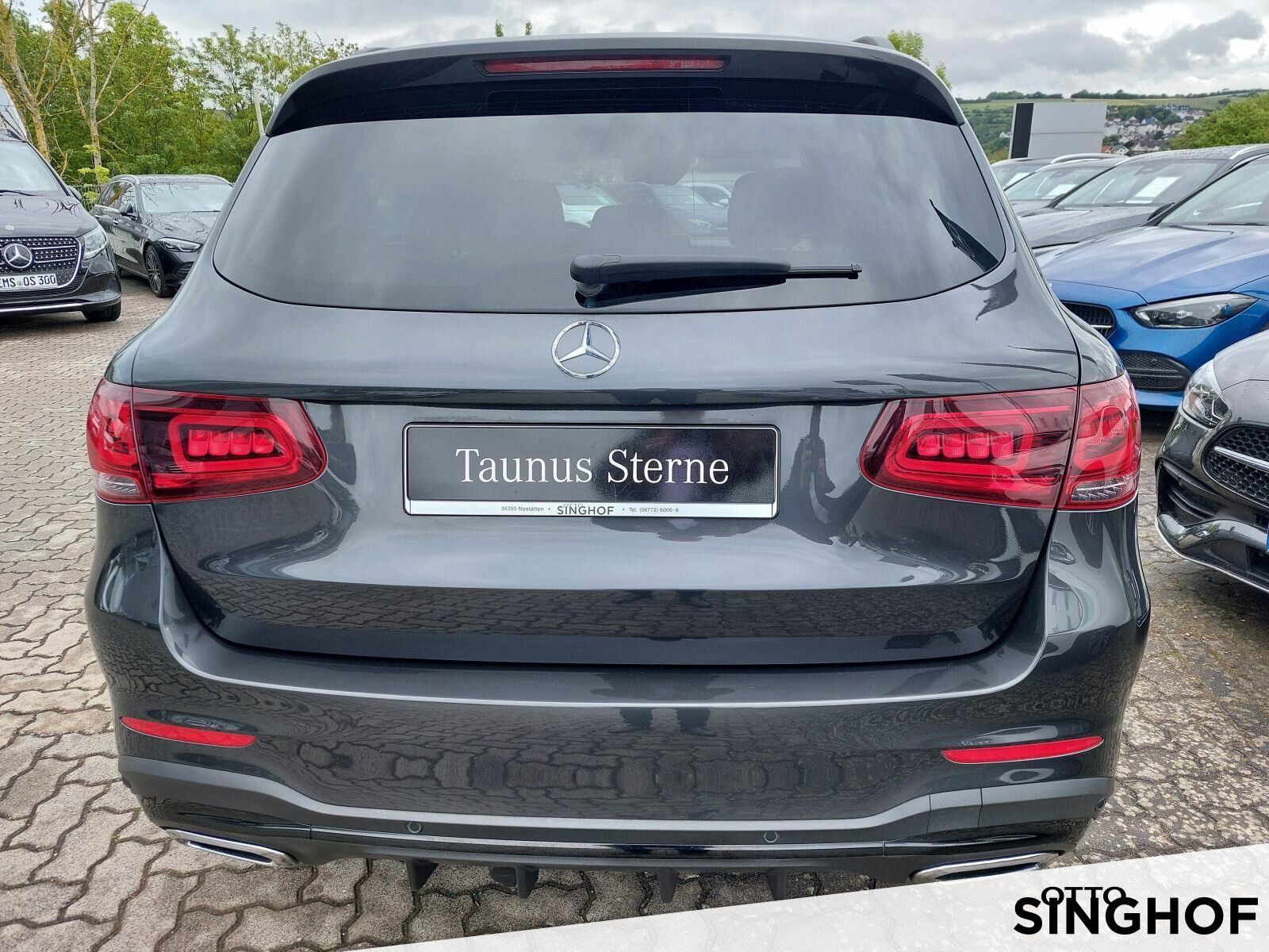Fahrzeugabbildung Mercedes-Benz GLC 200 AMG Pano+AHK+Distronic+Night+360°+dynLED