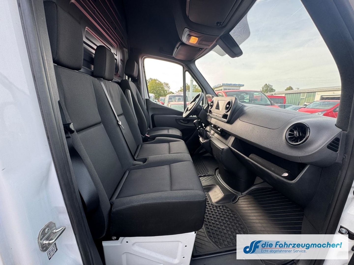 Fahrzeugabbildung Mercedes-Benz Sprinter Kasten MAXI 315CDI L4 Navi Kamer CarPla
