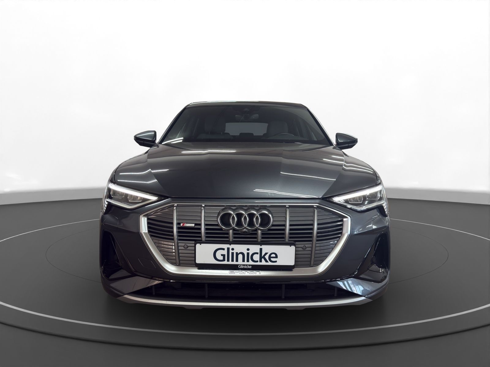 Audi e-tron - Bild 2