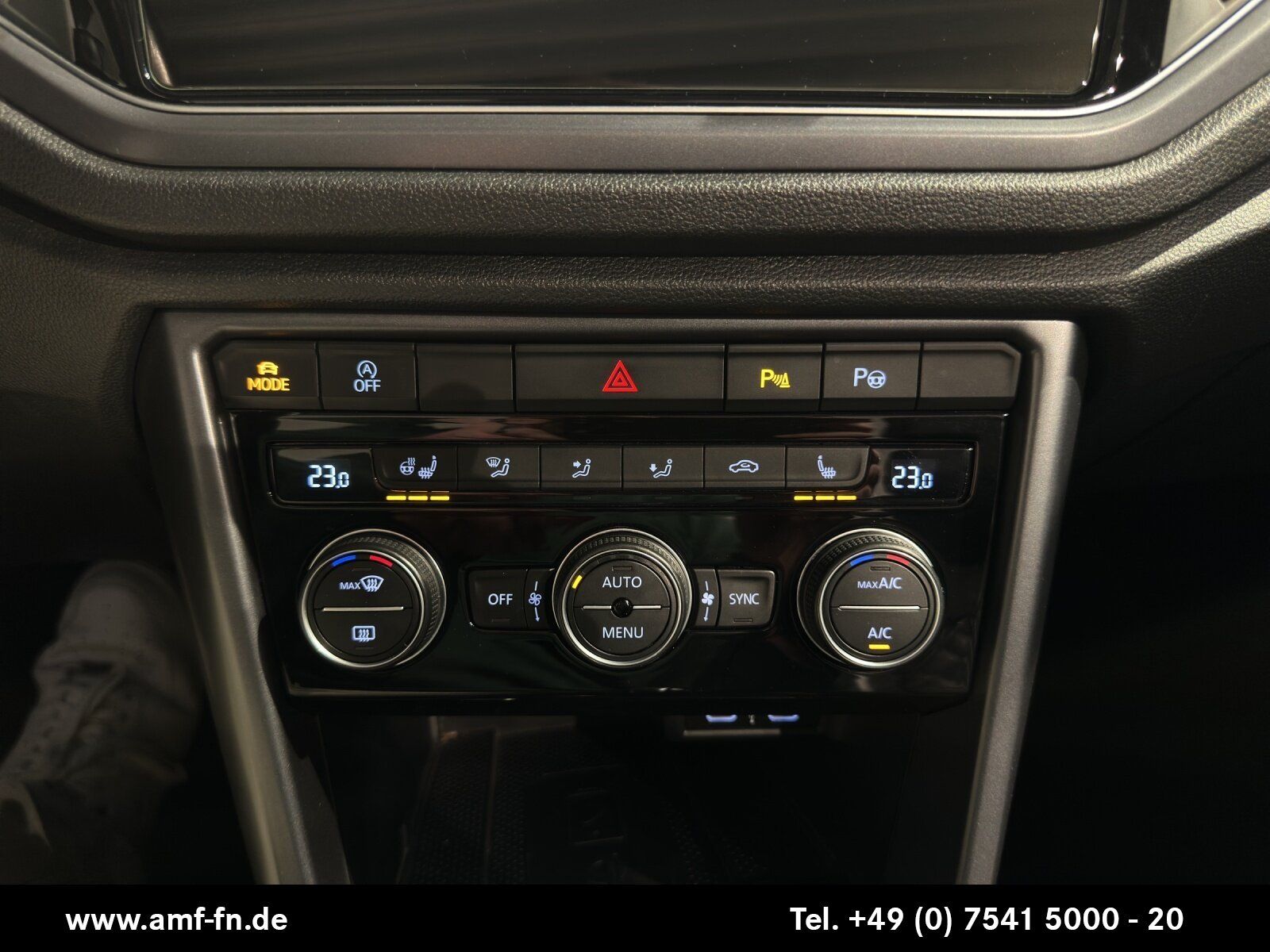 T-ROC CABRIO 1.5TSI R-LINE | AHK | LEDER | KESSY