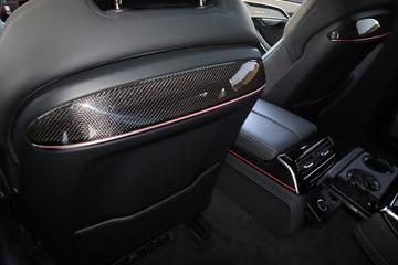 صورة مصغرة 40 لـ 2026 AUDI S8